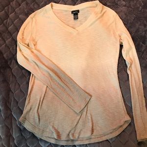 Long sleeve v neck too